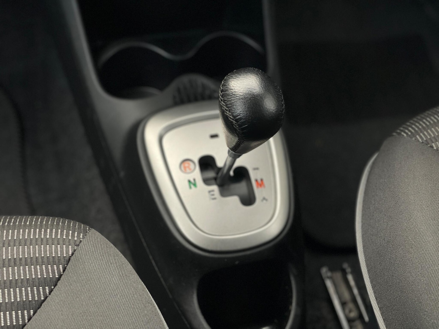 Used Peugeot 107 2013 for sale - 76702359: Photo 42