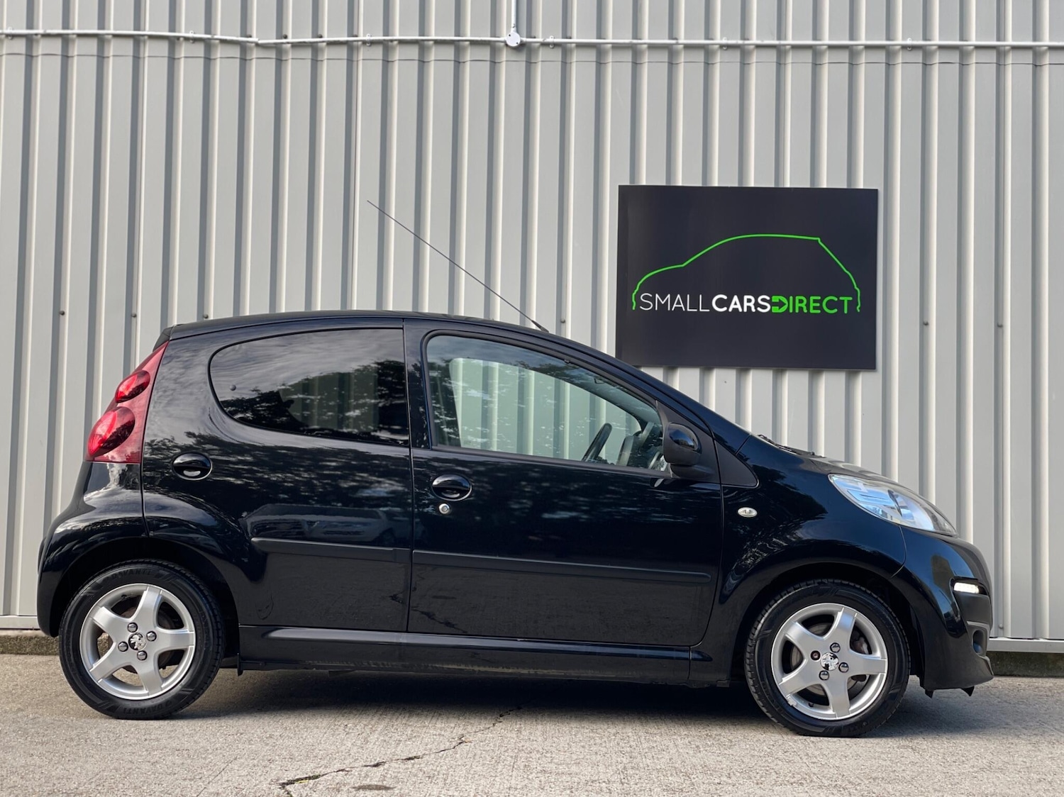 Used Peugeot 107 2013 for sale - 76702359: Photo 5