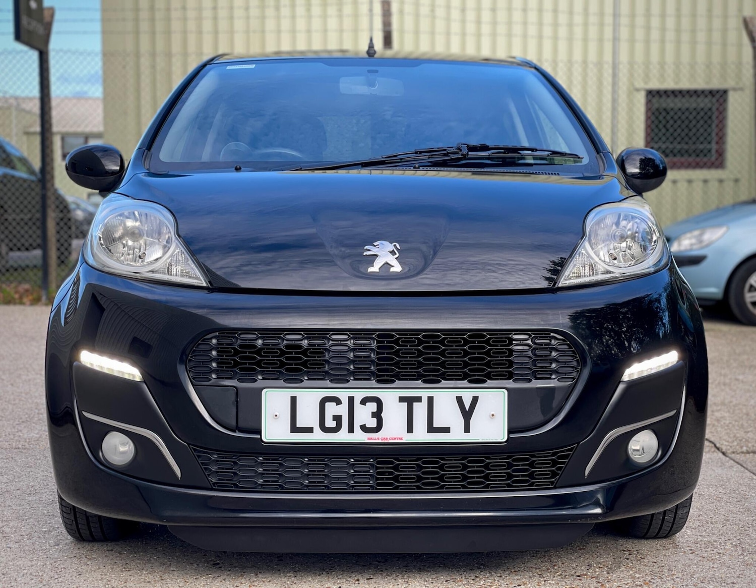 Used Peugeot 107 2013 for sale - 76702359: Photo 6