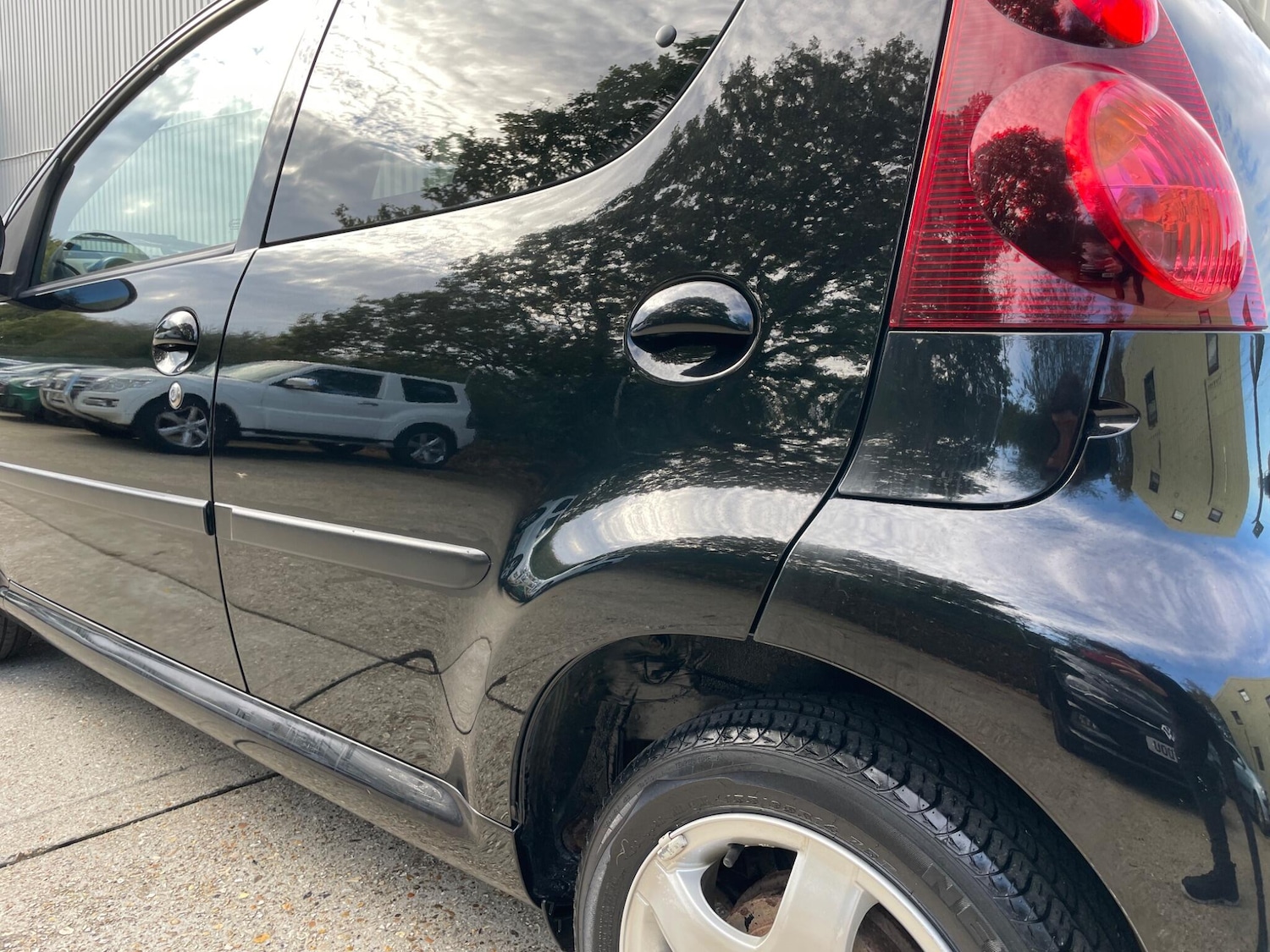 Used Peugeot 107 2013 for sale - 76702359: Photo 72