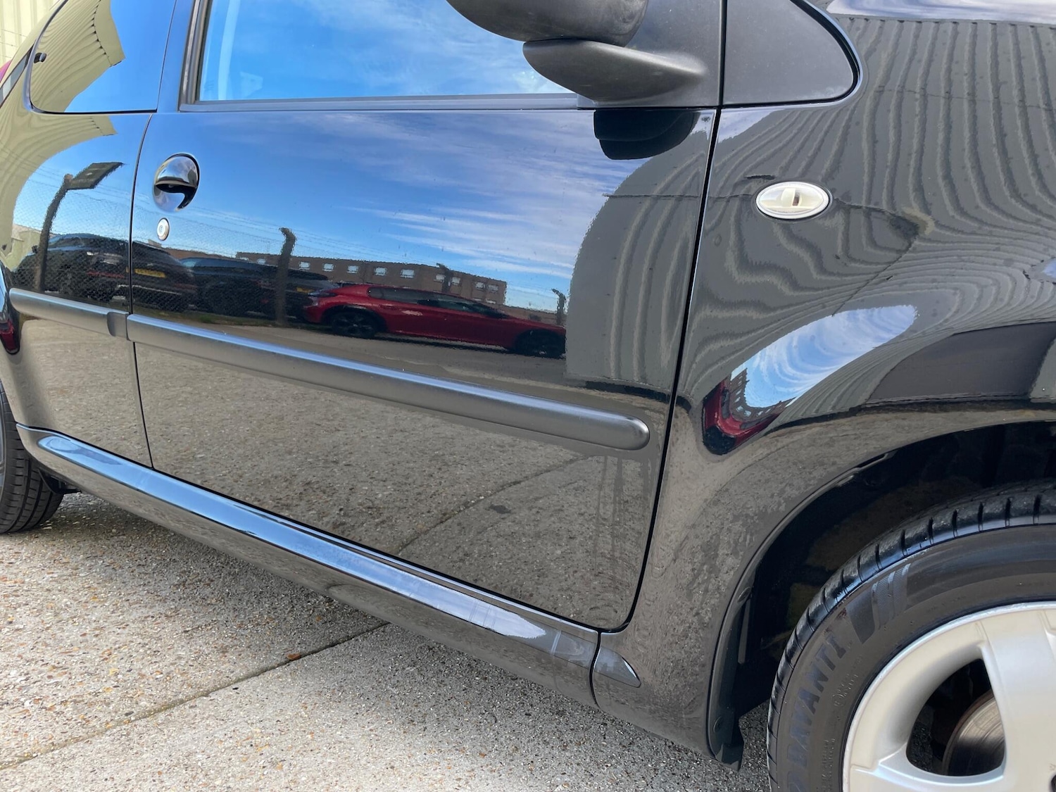 Used Peugeot 107 2013 for sale - 76702359: Photo 77