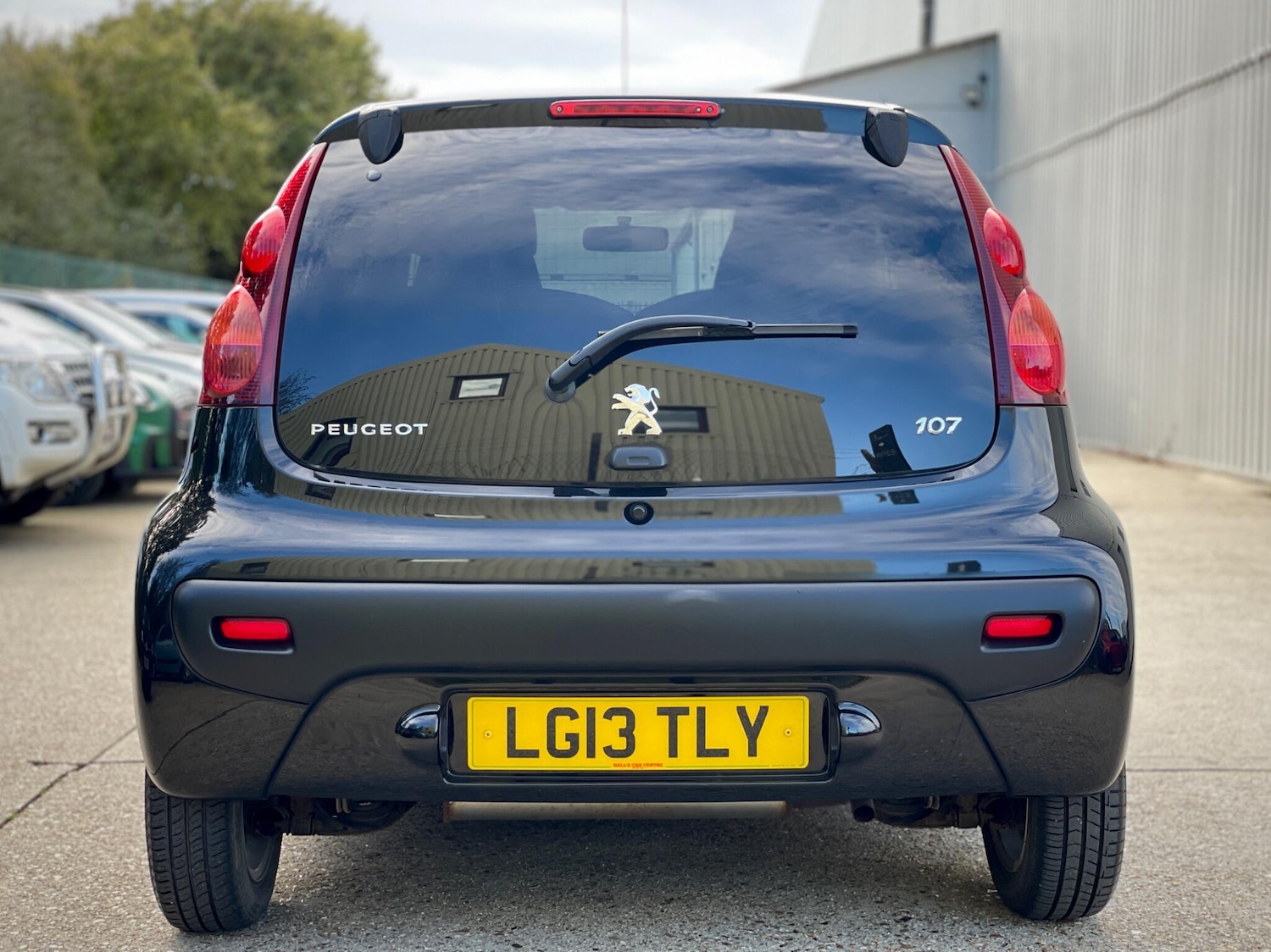 Used Peugeot 107 2013 for sale - 76702359: Photo 9