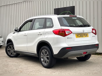 Used Suzuki Vitara 2018 for sale - 76647644: Photo