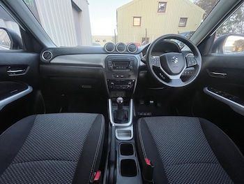 Used Suzuki Vitara 2018 for sale - 76647644: Photo