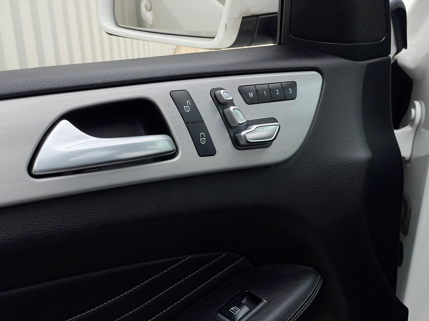 Used Mercedes-Benz GLE 2017 for sale - 77523947: Photo 11