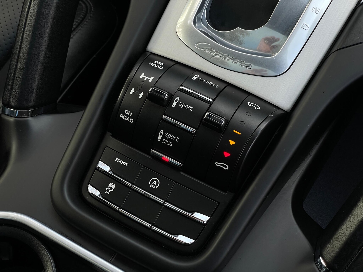 Used Porsche Cayenne 2016 for sale - 76801740: Photo 13