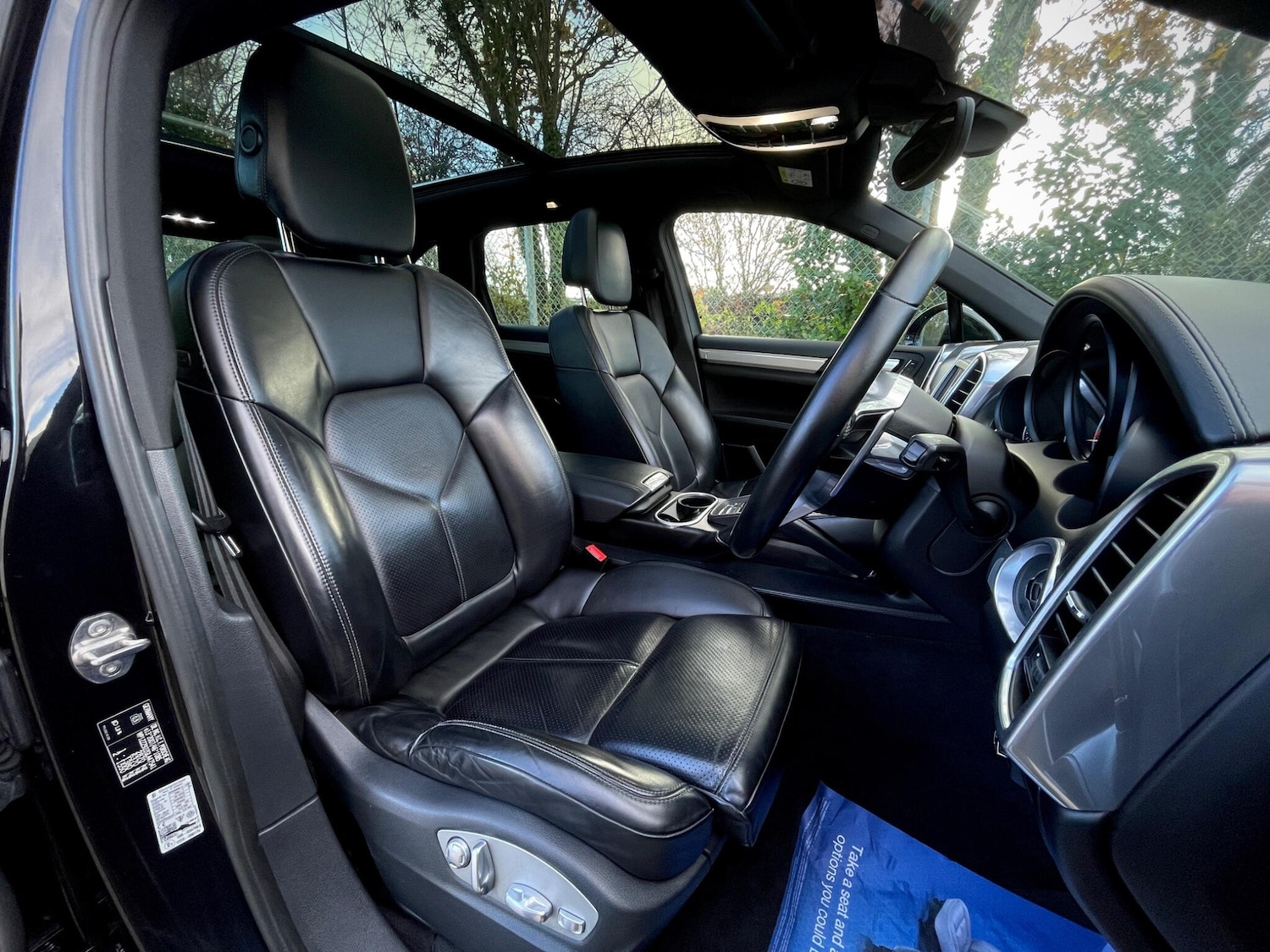 Used Porsche Cayenne 2016 for sale - 76801740: Photo 15