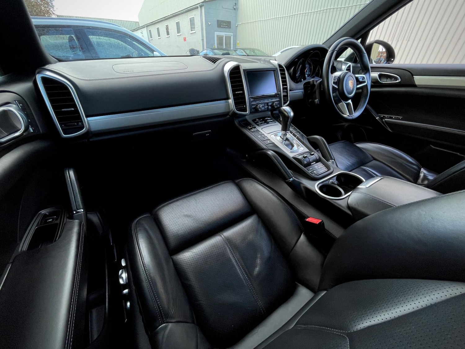 Used Porsche Cayenne 2016 for sale - 76801740: Photo 21