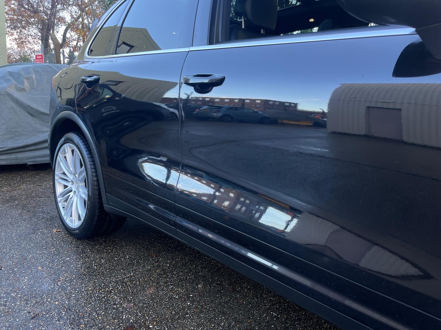 Used Porsche Cayenne 2016 for sale - 76801740: Photo 68