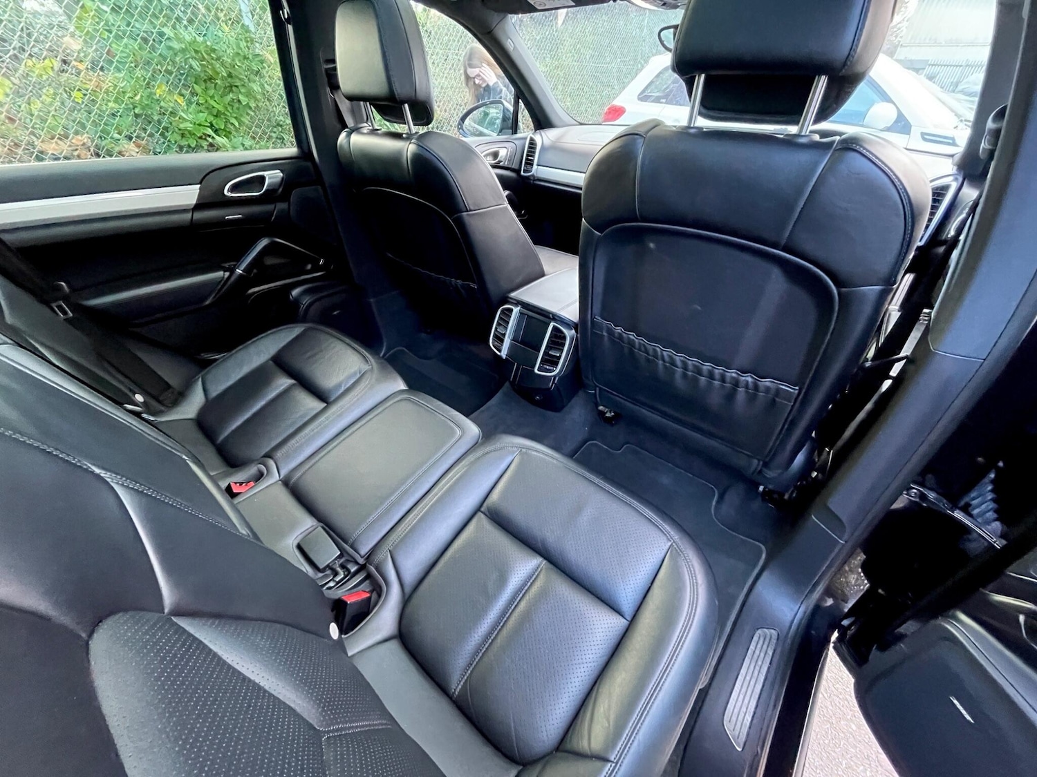 Used Porsche Cayenne 2016 for sale - 76801740: Photo 82