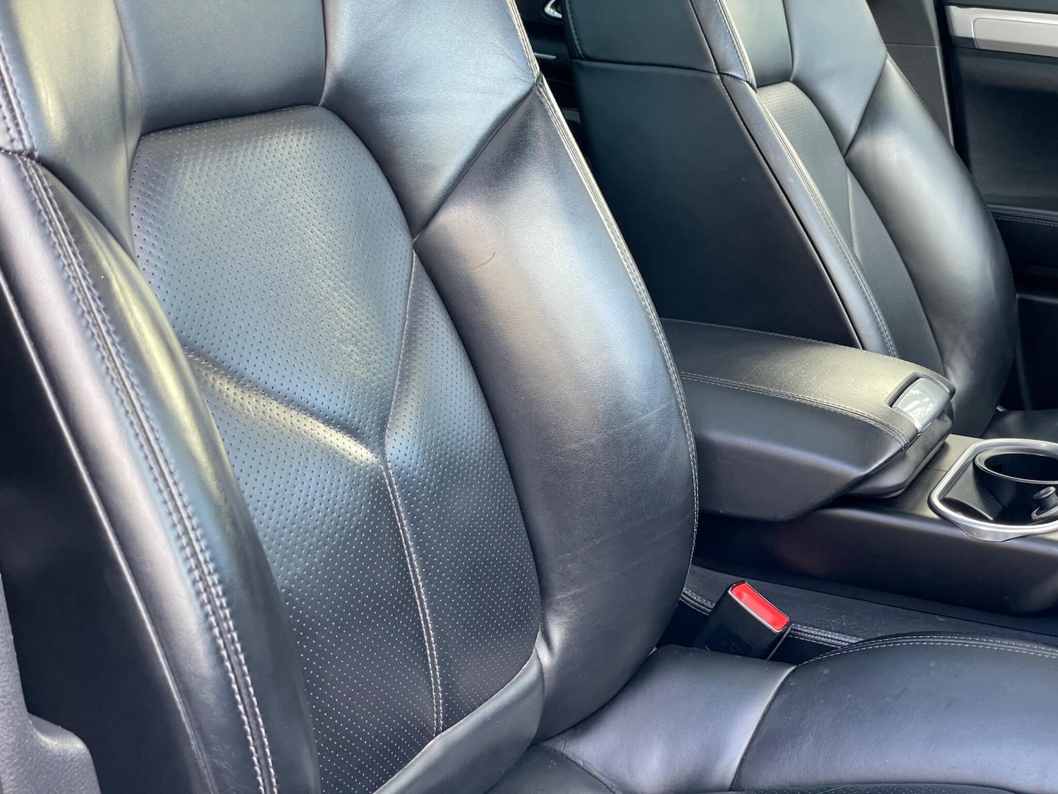 Used Porsche Cayenne 2016 for sale - 76801740: Photo 86