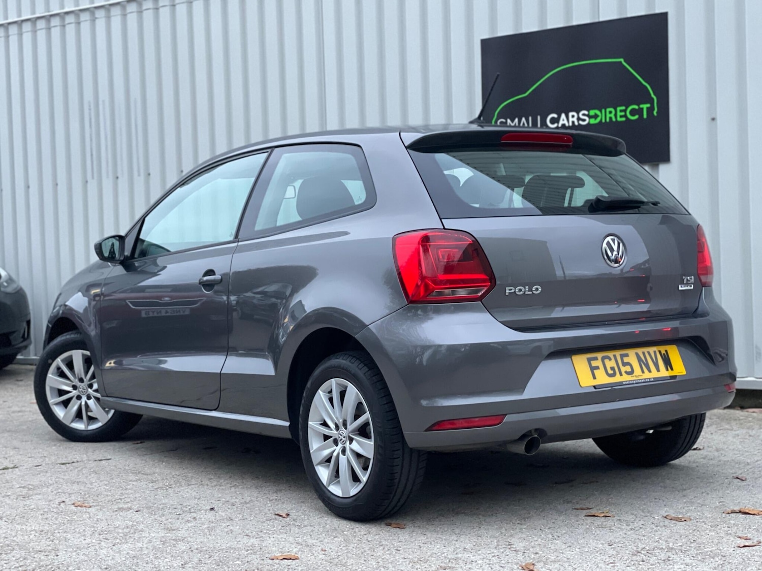 Used Volkswagen Polo 2015 for sale - 76658436: Photo 3