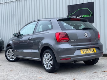 Used Volkswagen Polo 2015 for sale - 76658436: Photo