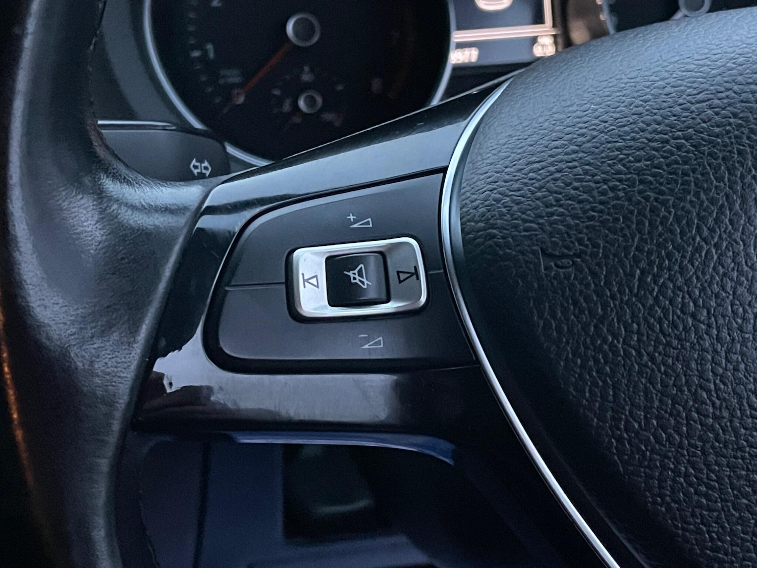 Used Volkswagen Polo 2015 for sale - 76658436: Photo 49