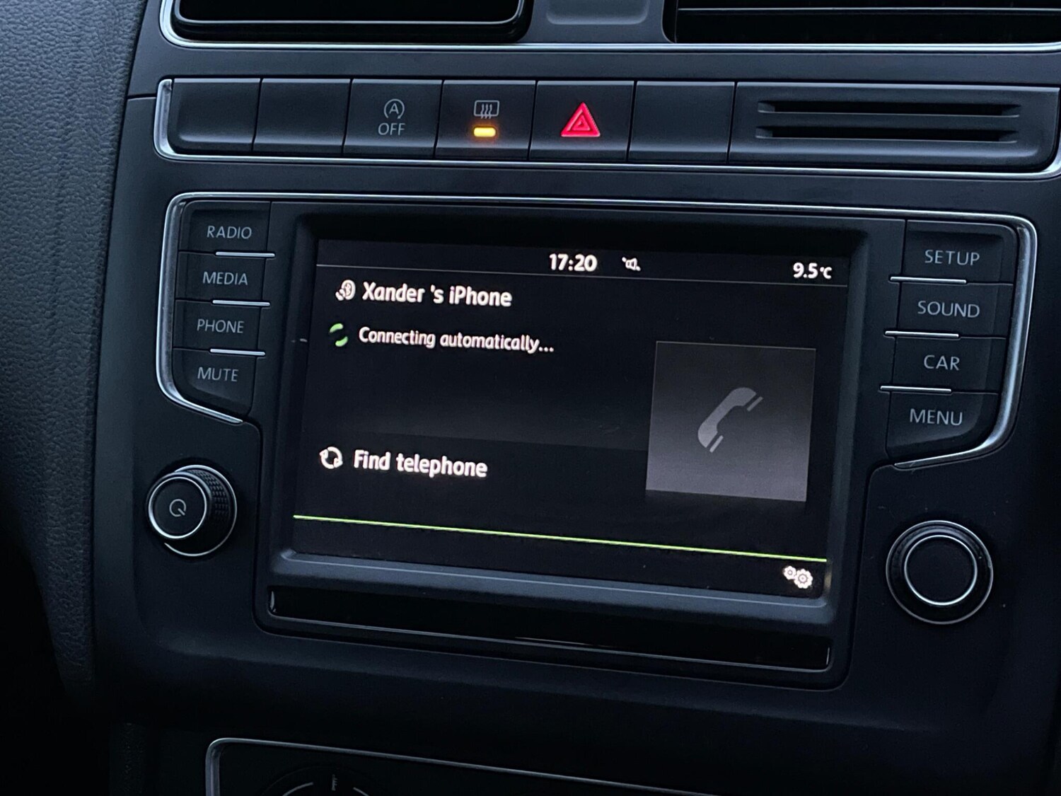 Used Volkswagen Polo 2015 for sale - 76658436: Photo 76