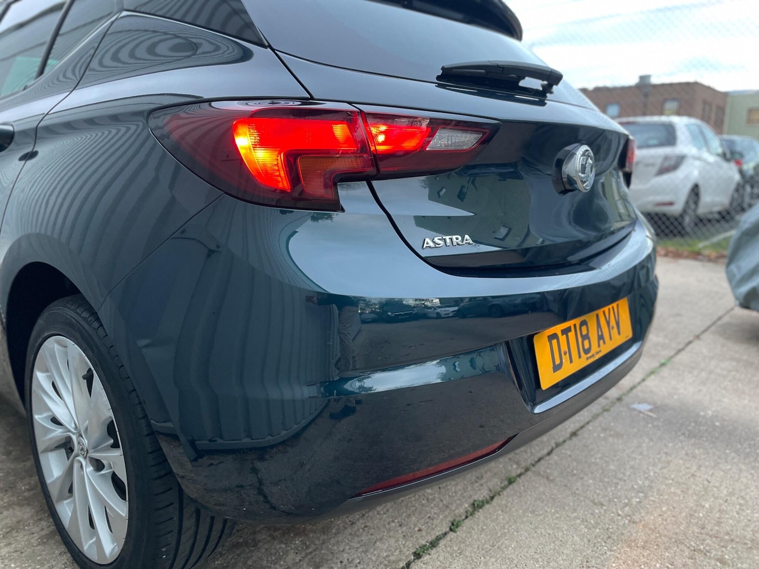 Used Vauxhall Astra 2018 for sale - 76658627: Photo 25