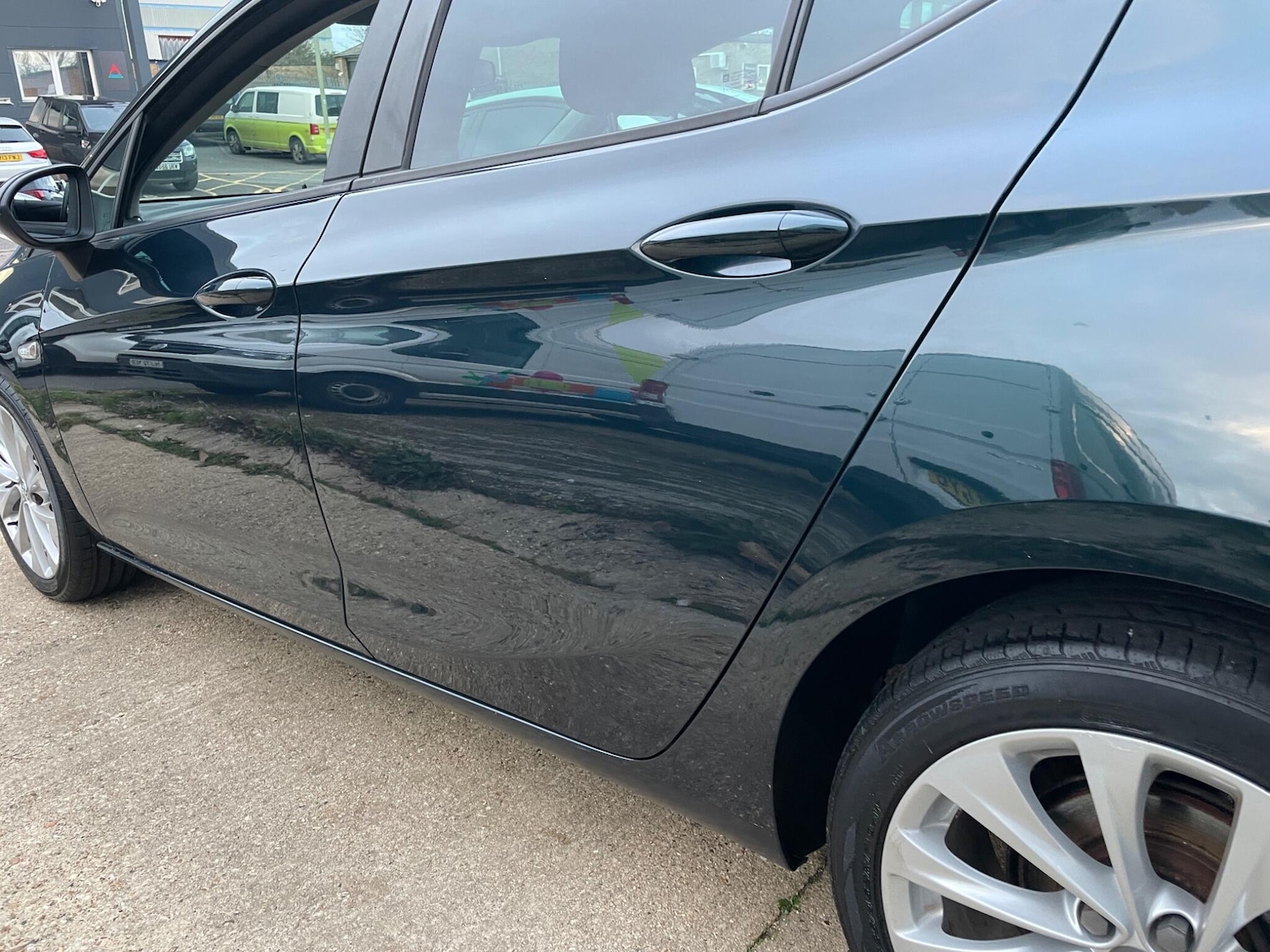 Used Vauxhall Astra 2018 for sale - 76658627: Photo 42