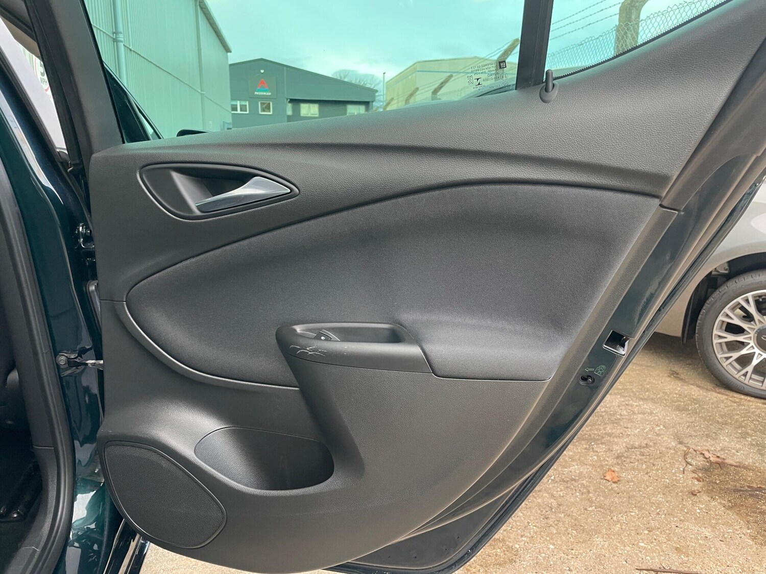 Used Vauxhall Astra 2018 for sale - 76658627: Photo 67