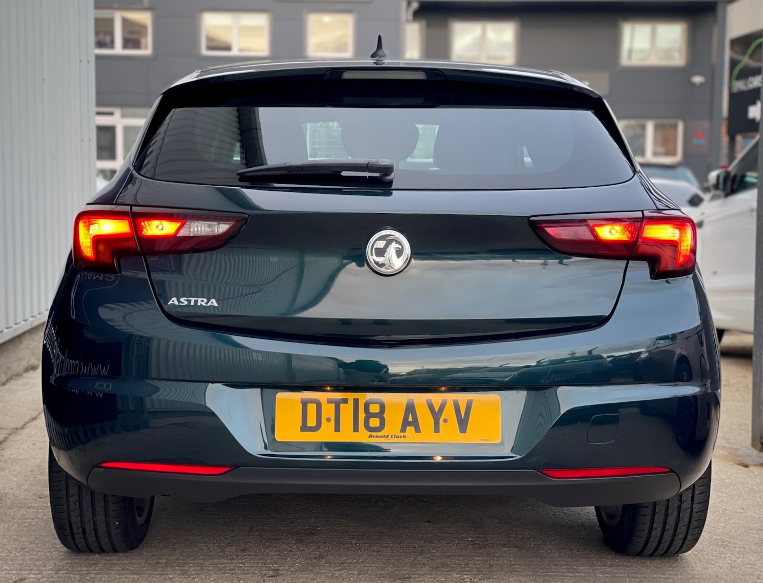 Used Vauxhall Astra 2018 for sale - 76658627: Photo 7