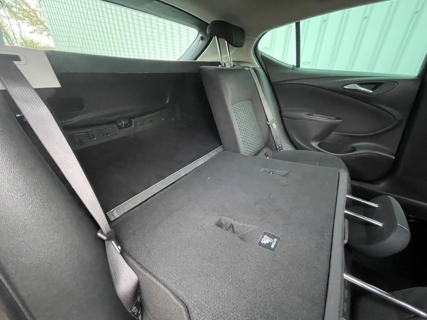 Used Vauxhall Astra 2018 for sale - 76658627: Photo 70