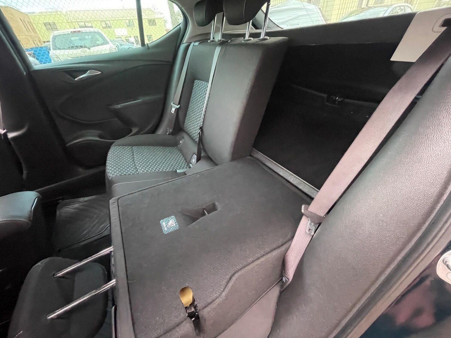 Used Vauxhall Astra 2018 for sale - 76658627: Photo 72