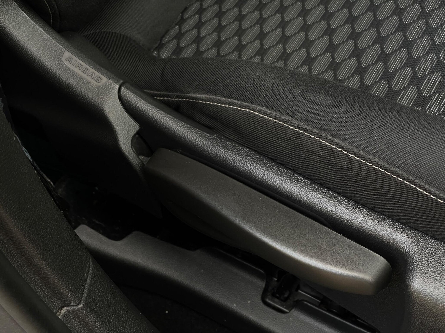 Used Vauxhall Astra 2018 for sale - 76658627: Photo 93