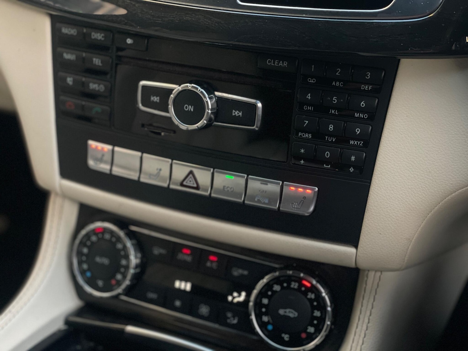 Used Mercedes-Benz CLS 2013 for sale - 77166589: Photo 26