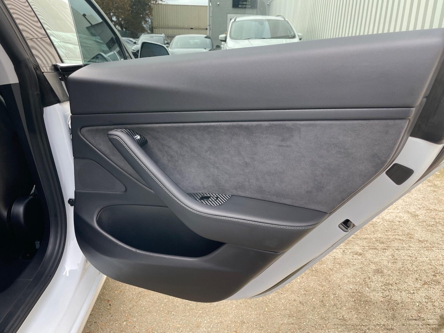 Used Tesla Model 3 2020 for sale - 77039824: Photo 60