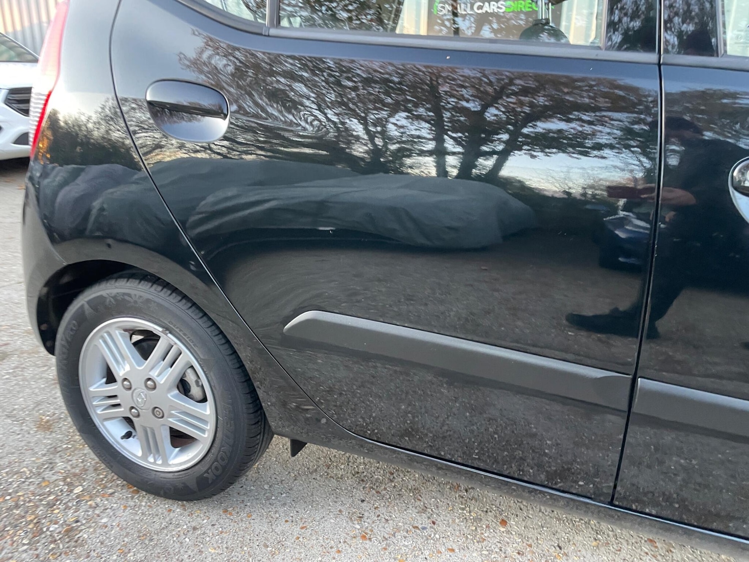 Used Hyundai i10 2010 for sale - 76671632: Photo 27