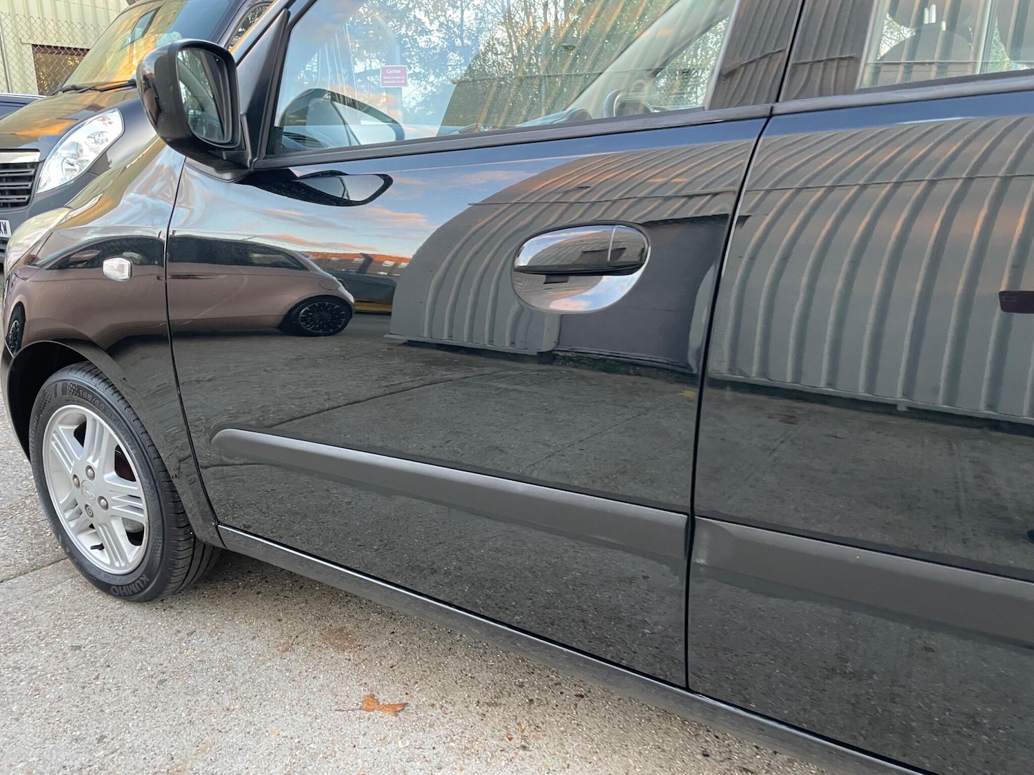 Used Hyundai i10 2010 for sale - 76671632: Photo 34