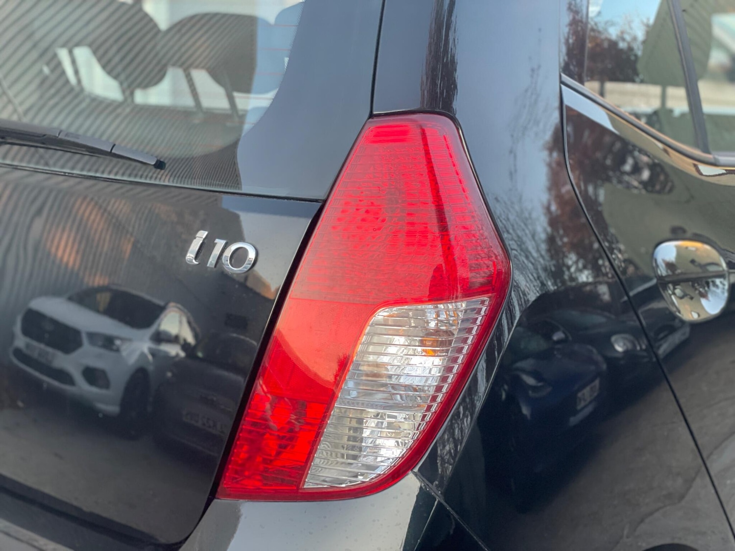 Used Hyundai i10 2010 for sale - 76671632: Photo 42