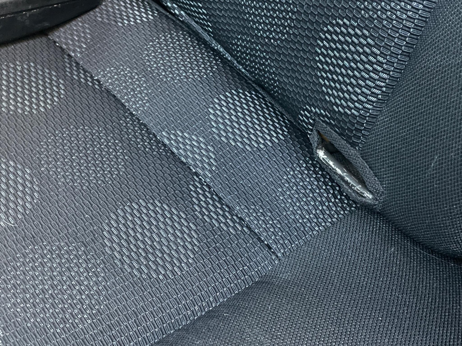 Used Hyundai i10 2010 for sale - 76671632: Photo 75