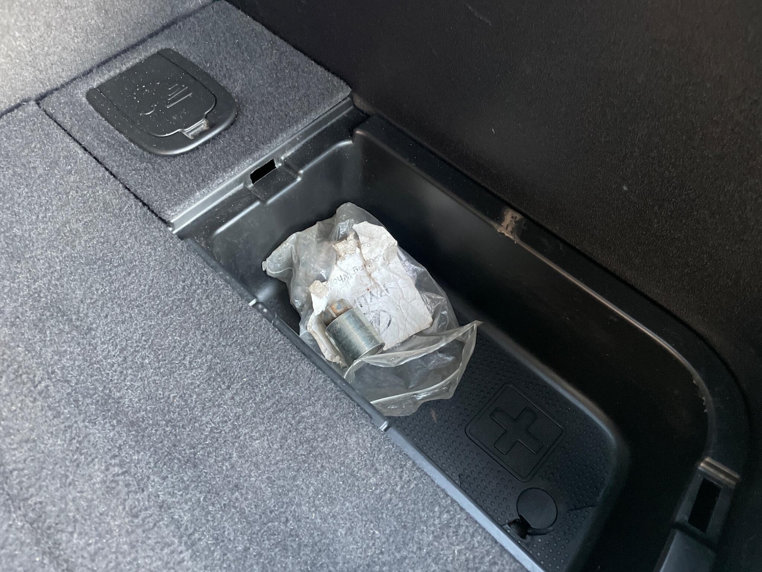 Used Hyundai i10 2010 for sale - 76671632: Photo 77