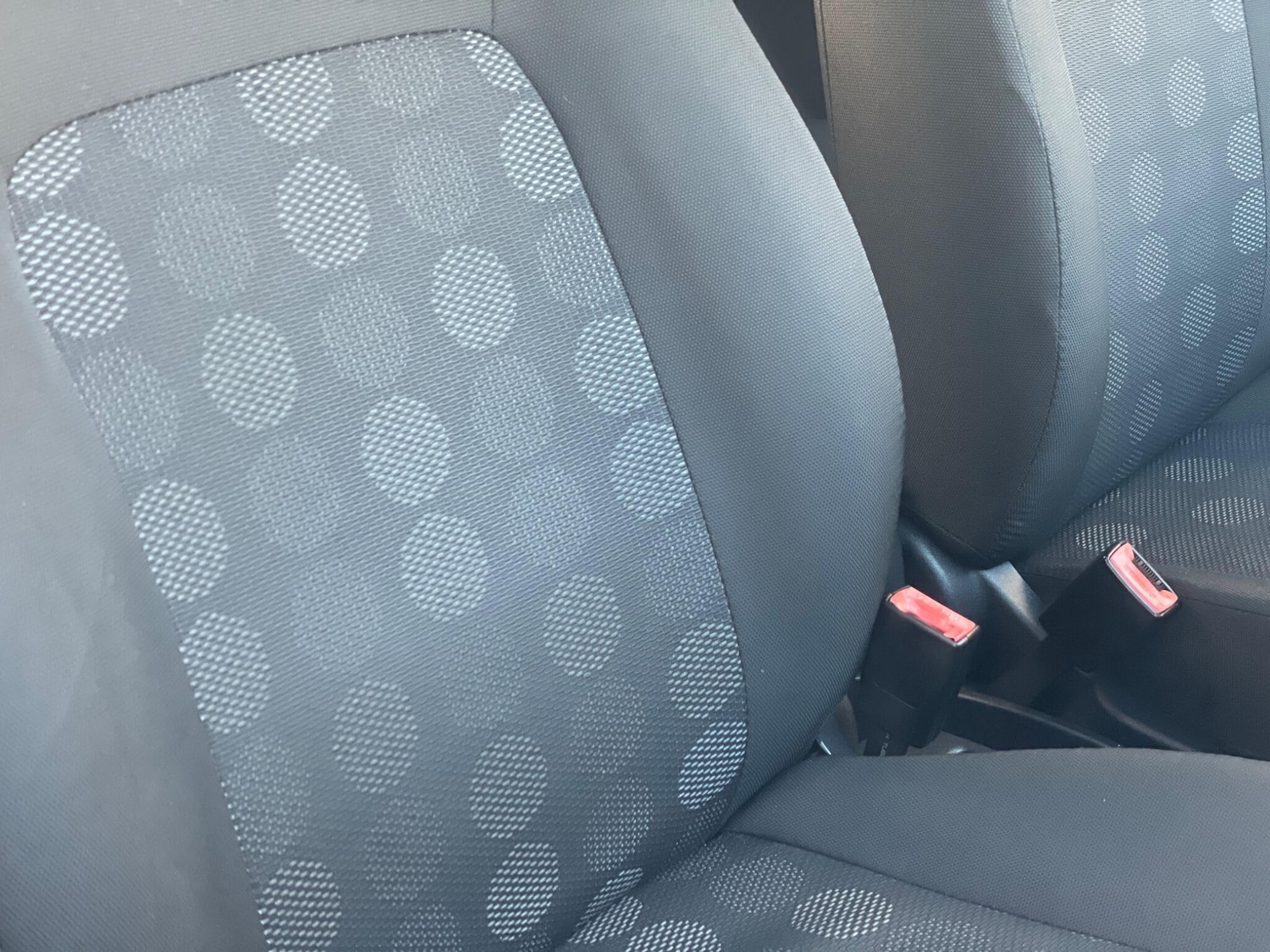 Used Hyundai i10 2010 for sale - 76671632: Photo 93