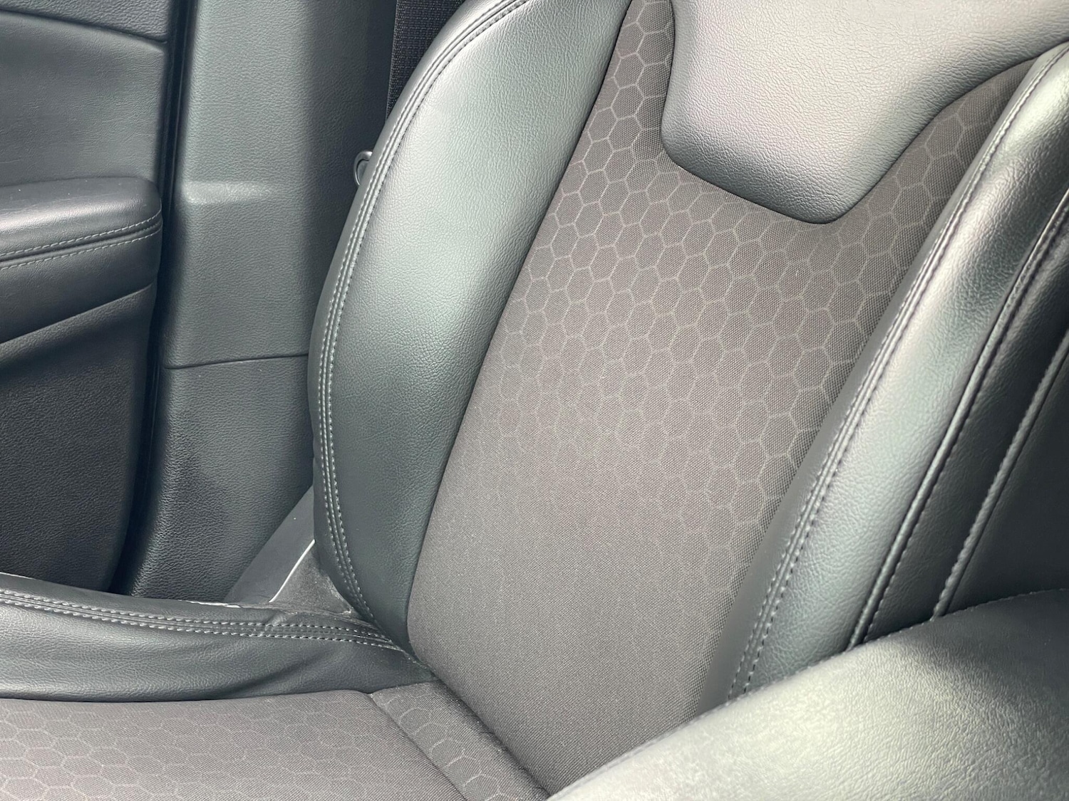 Used Jeep Compass 2019 for sale - 77612379: Photo 30