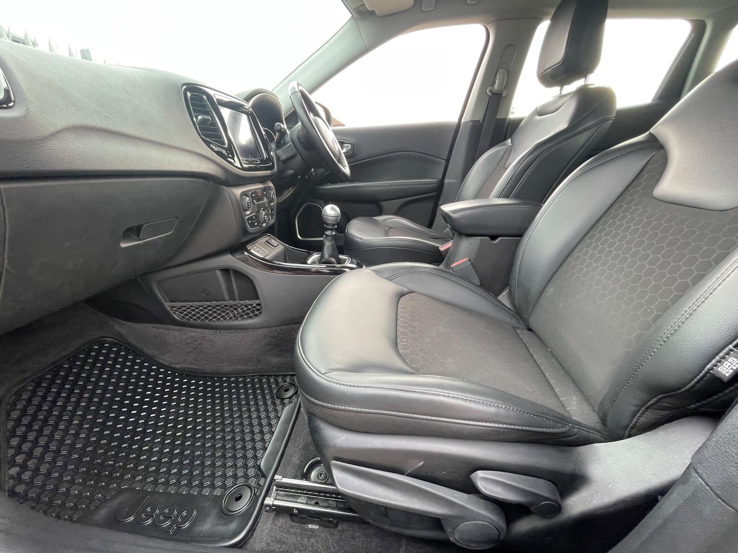 Used Jeep Compass 2019 for sale - 77612379: Photo 32