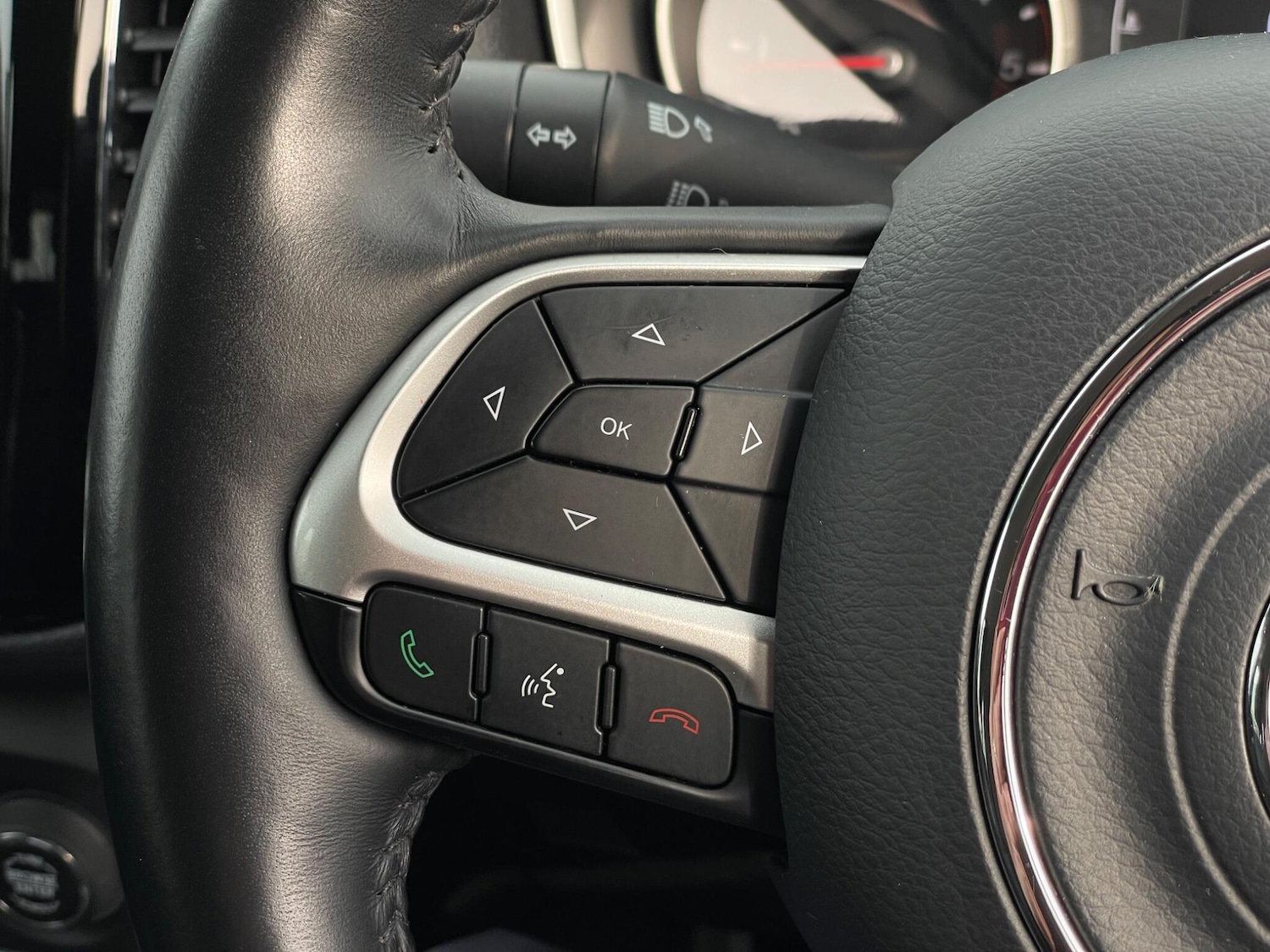 Used Jeep Compass 2019 for sale - 77612379: Photo 99