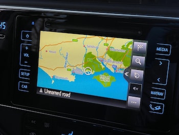 Used Toyota Auris 2018 for sale - 78157435: Photo