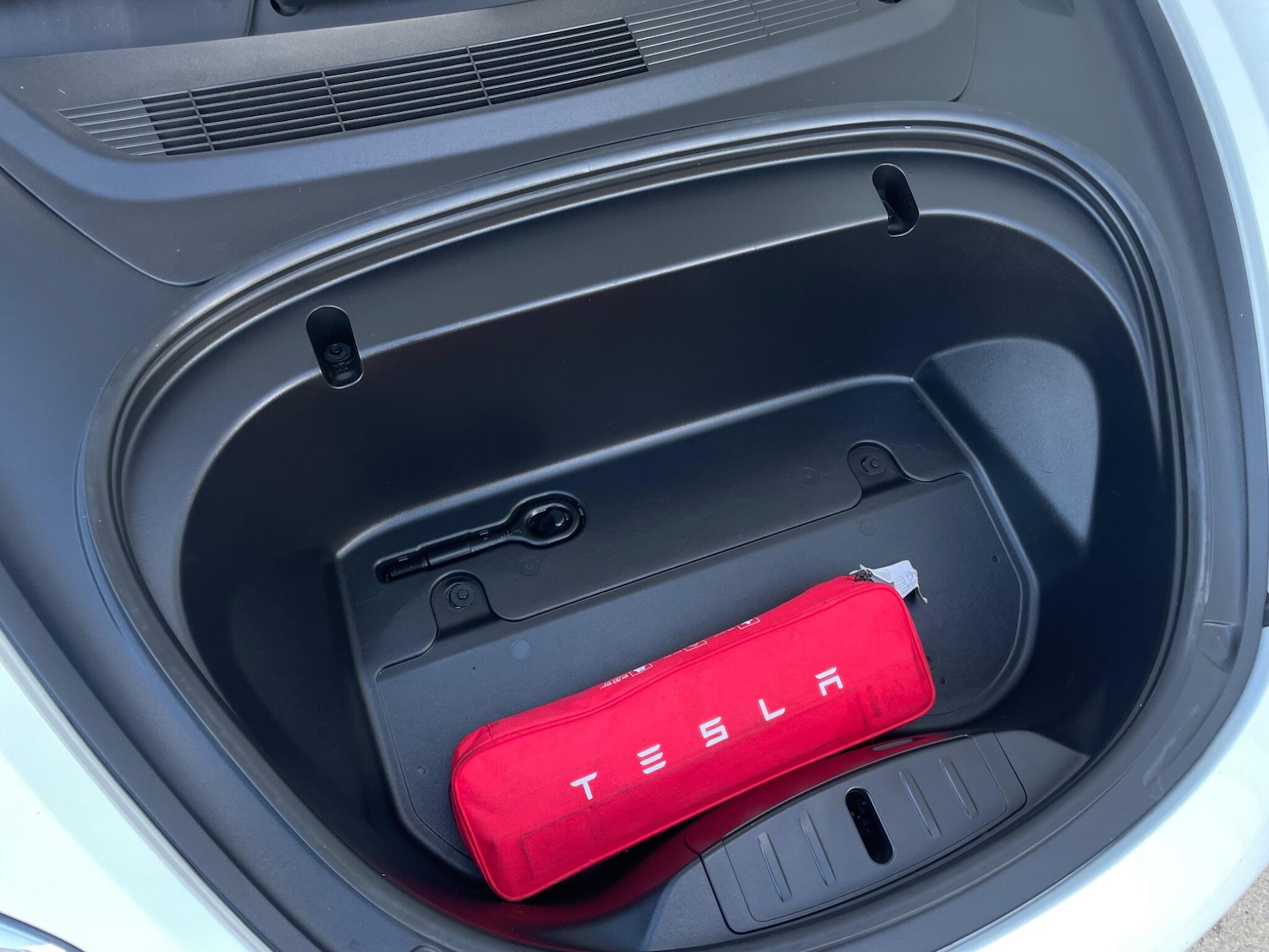 Used Tesla Model 3 2020 for sale - 77537246: Photo 29