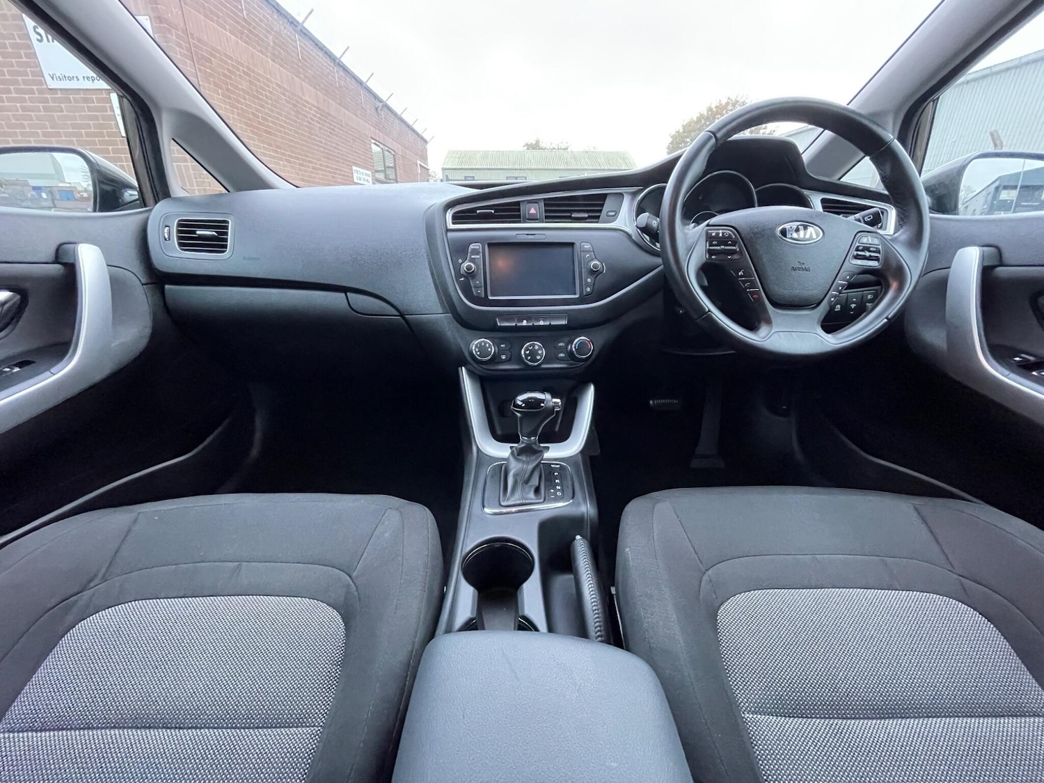 Used Kia Ceed 2018 for sale - 76645439: Photo 4