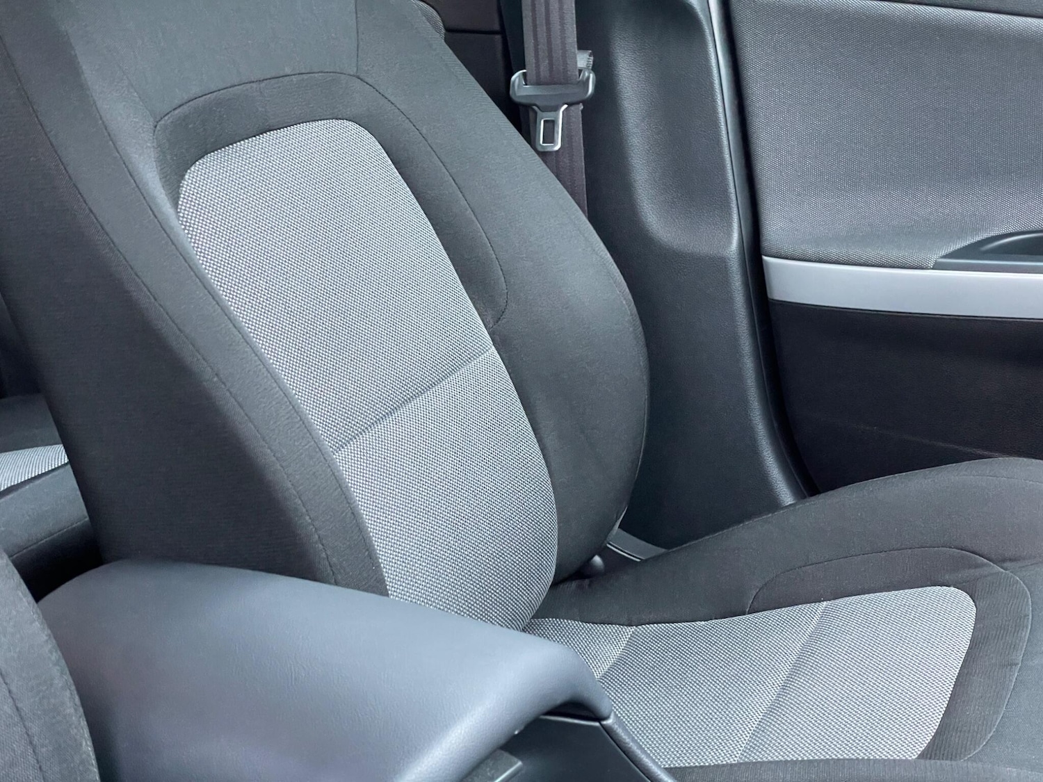 Used Kia Ceed 2018 for sale - 76645439: Photo 74