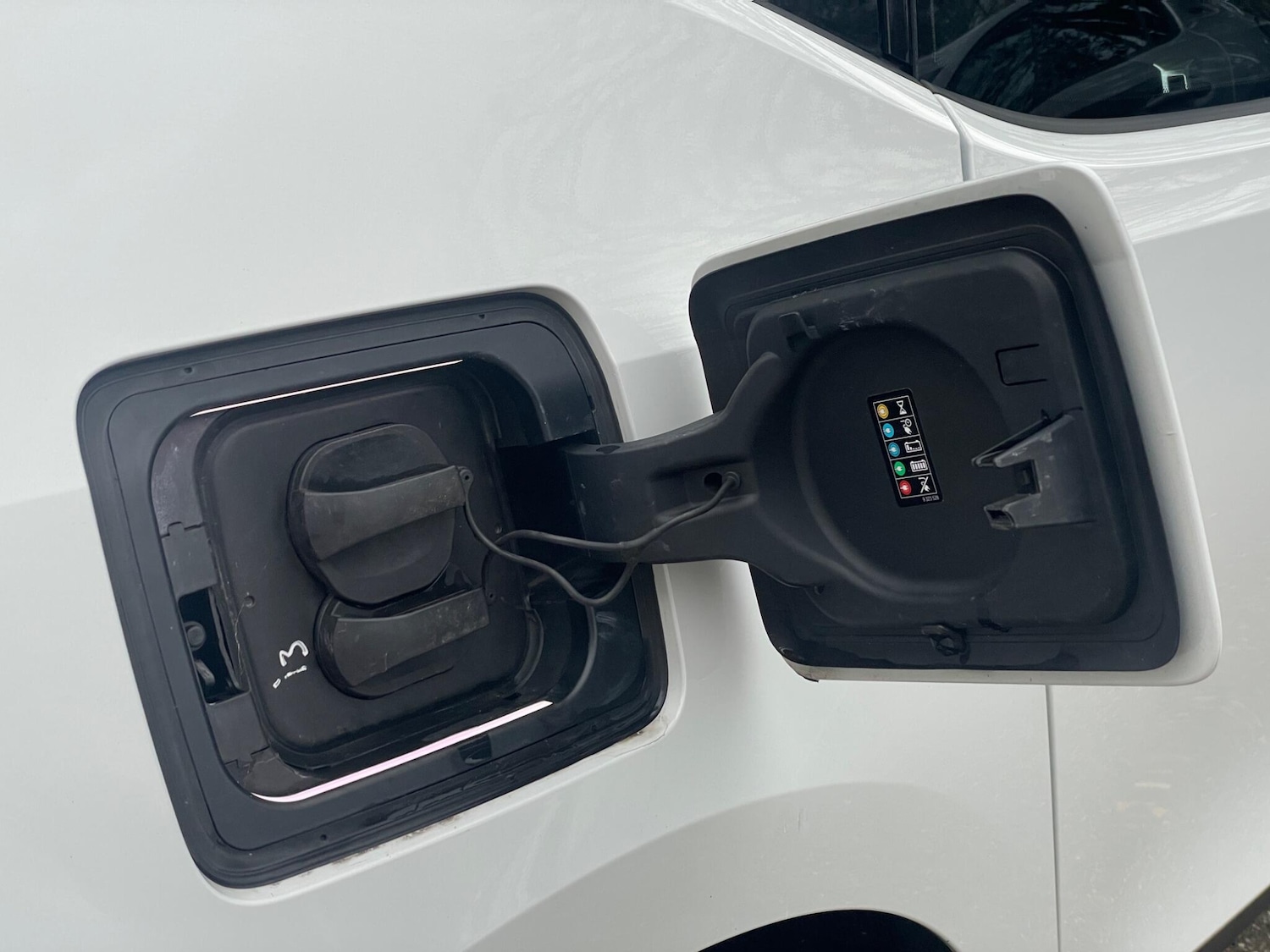 Used BMW i3 2018 for sale - 77468232: Photo 28