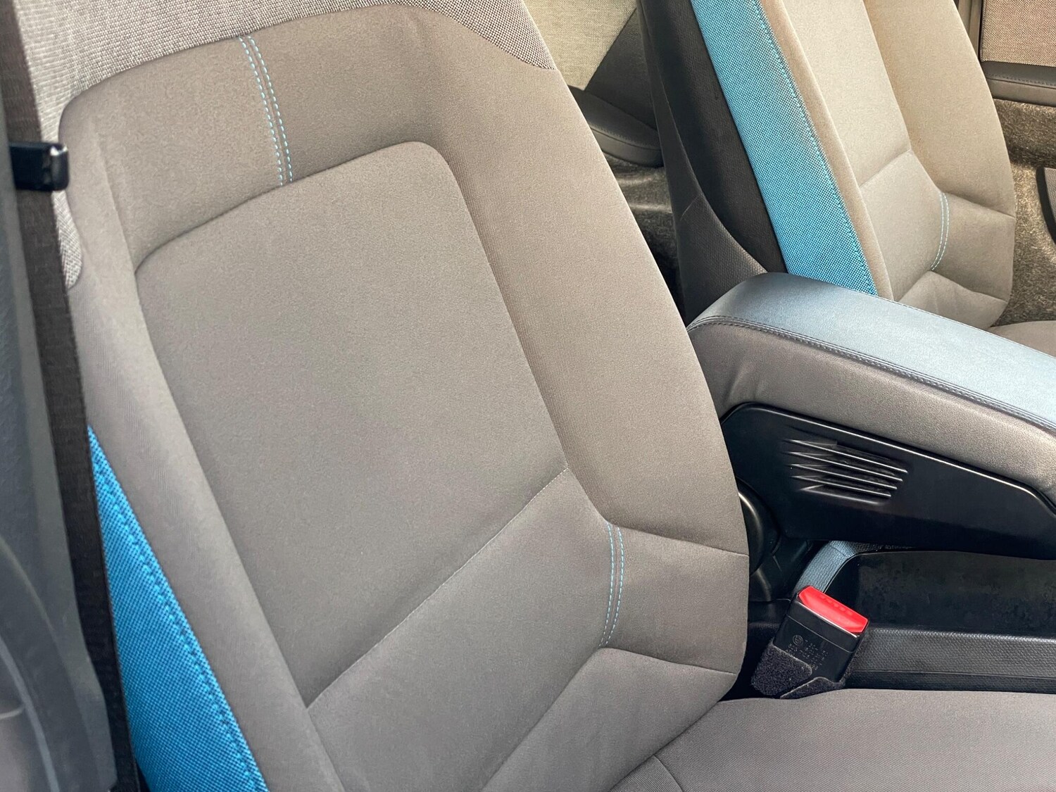 Used BMW i3 2018 for sale - 77468232: Photo 65