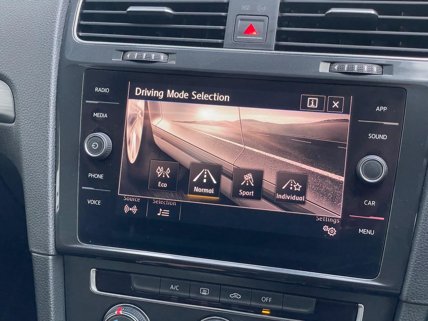 Used Volkswagen Golf for sale - 77793579: Photo 71