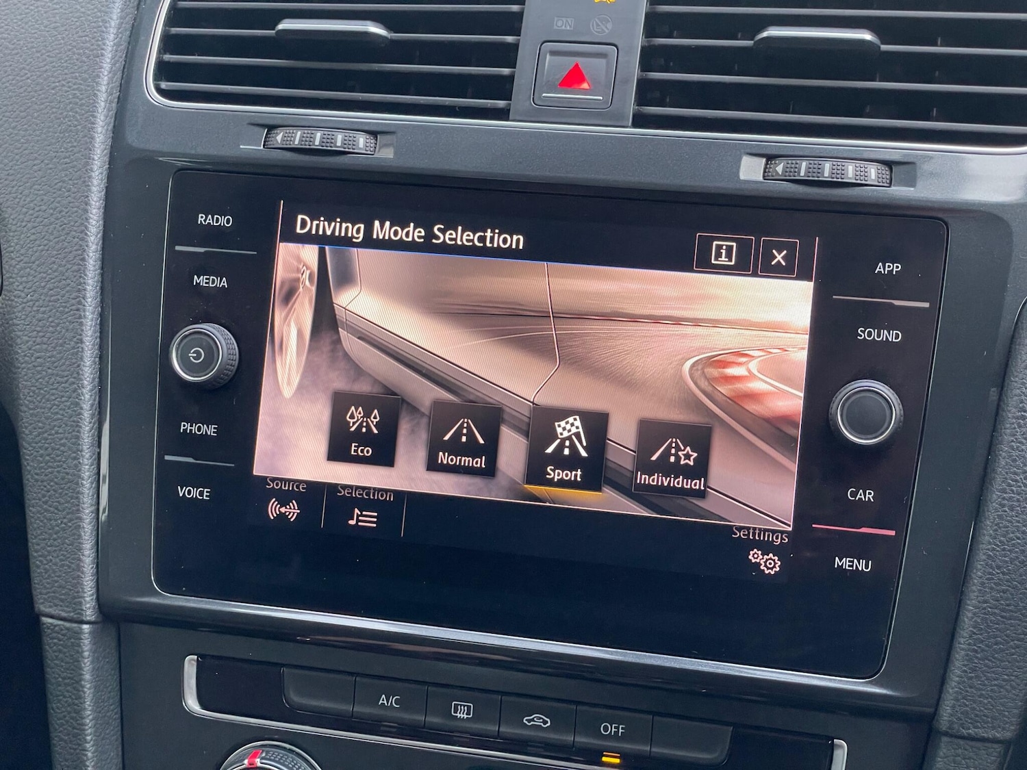 Used Volkswagen Golf for sale - 77793579: Photo 74