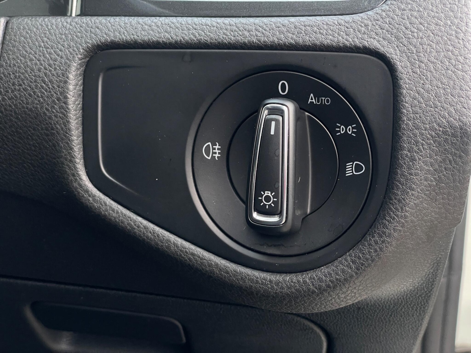 Used Volkswagen Golf for sale - 77793579: Photo 86