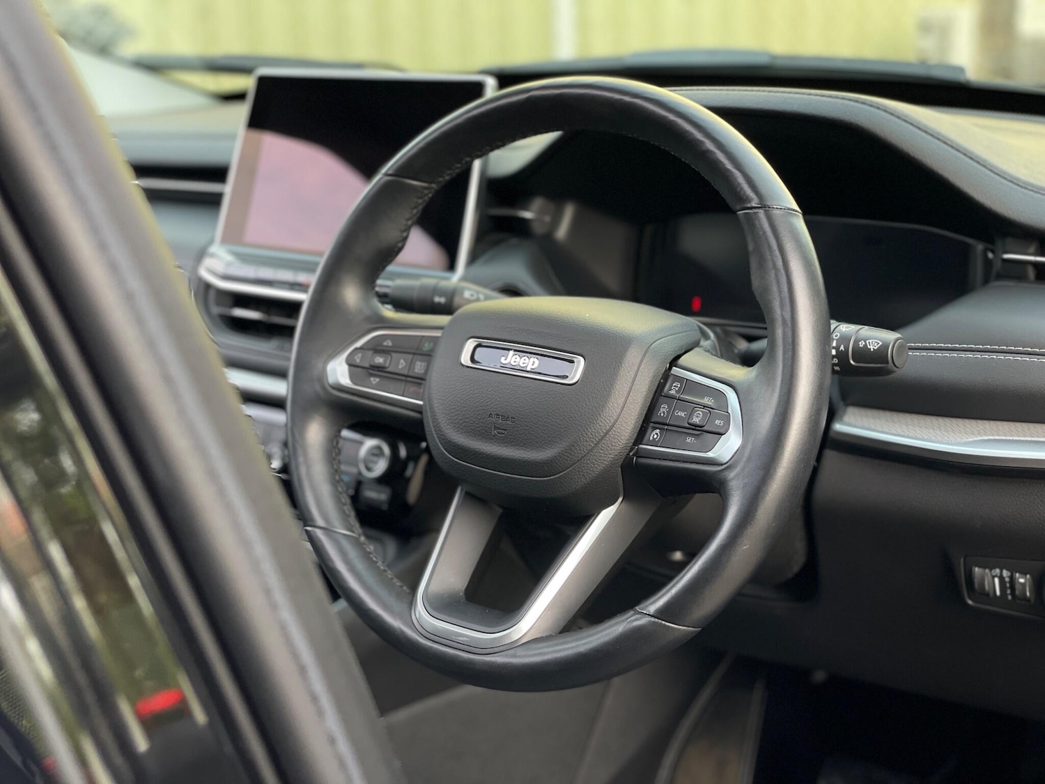 Used Jeep Compass 2023 for sale - 76715615: Photo 14