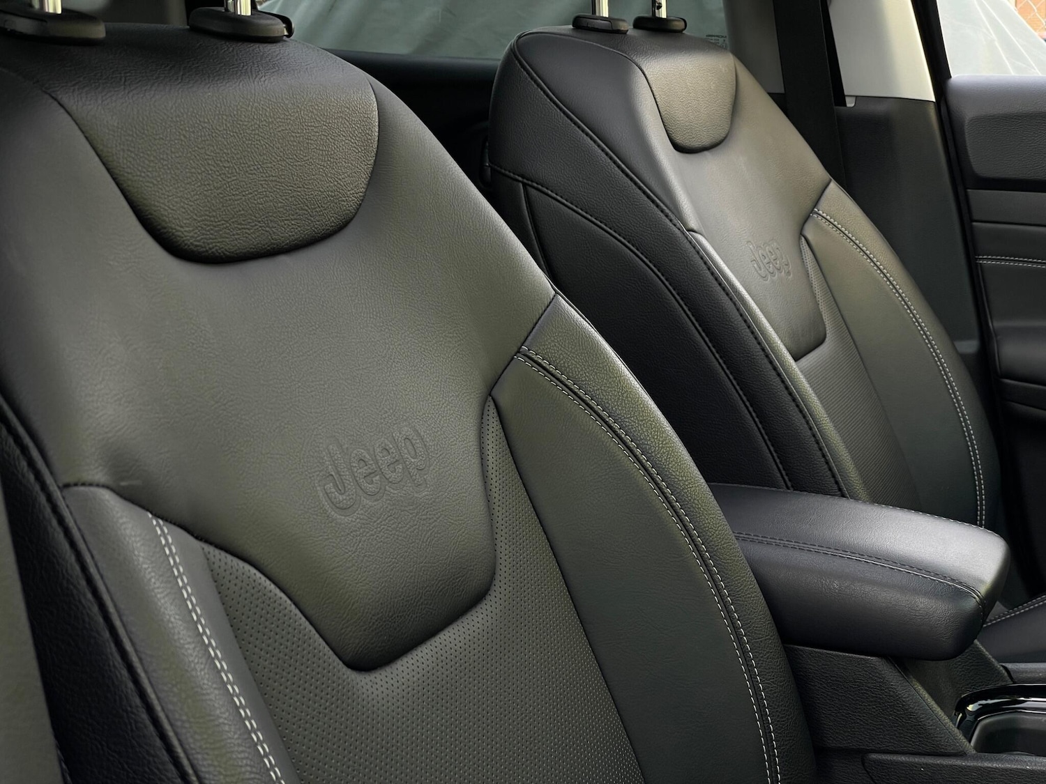 Used Jeep Compass 2023 for sale - 76715615: Photo 23