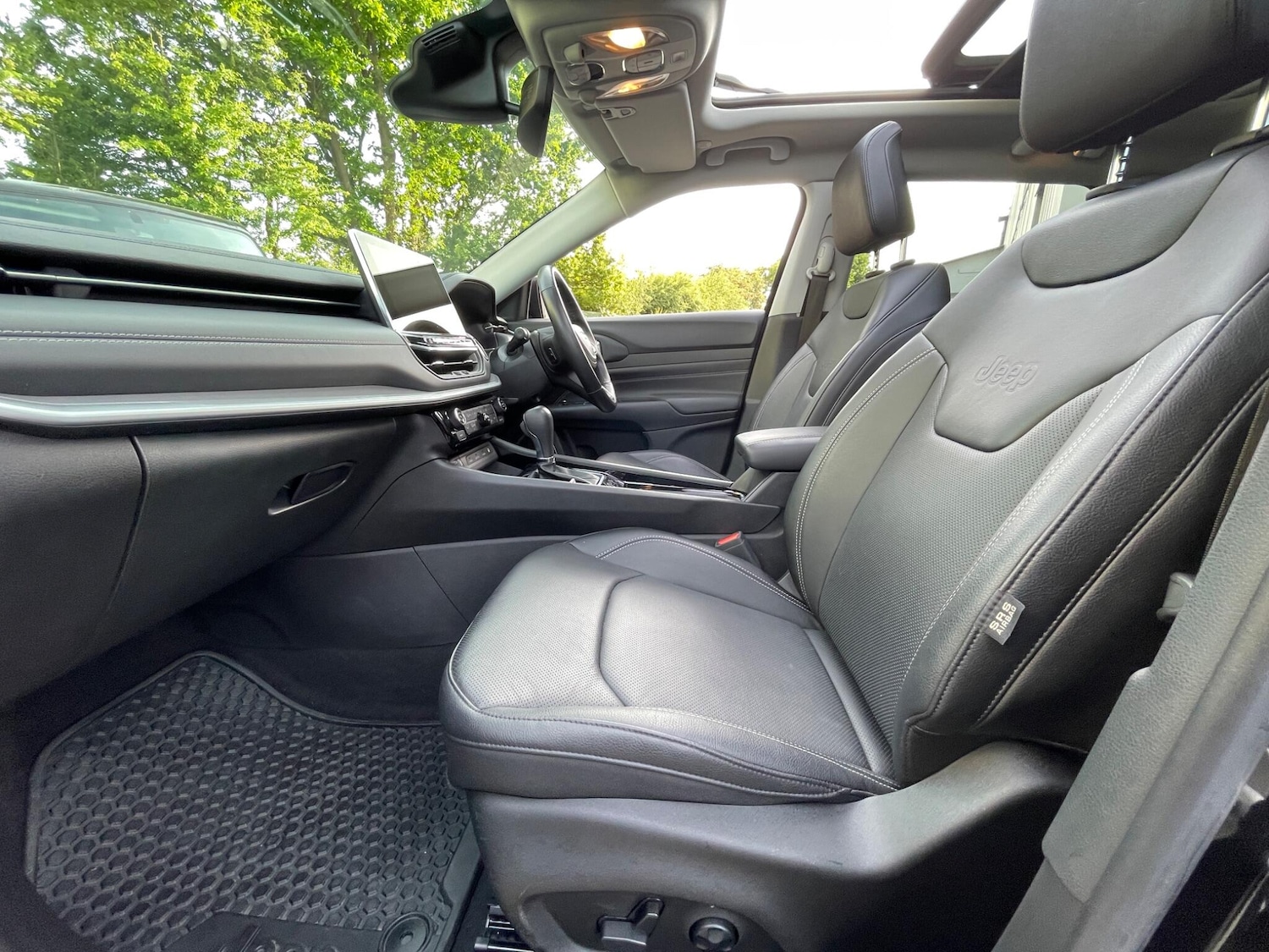 Used Jeep Compass 2023 for sale - 76715615: Photo 27