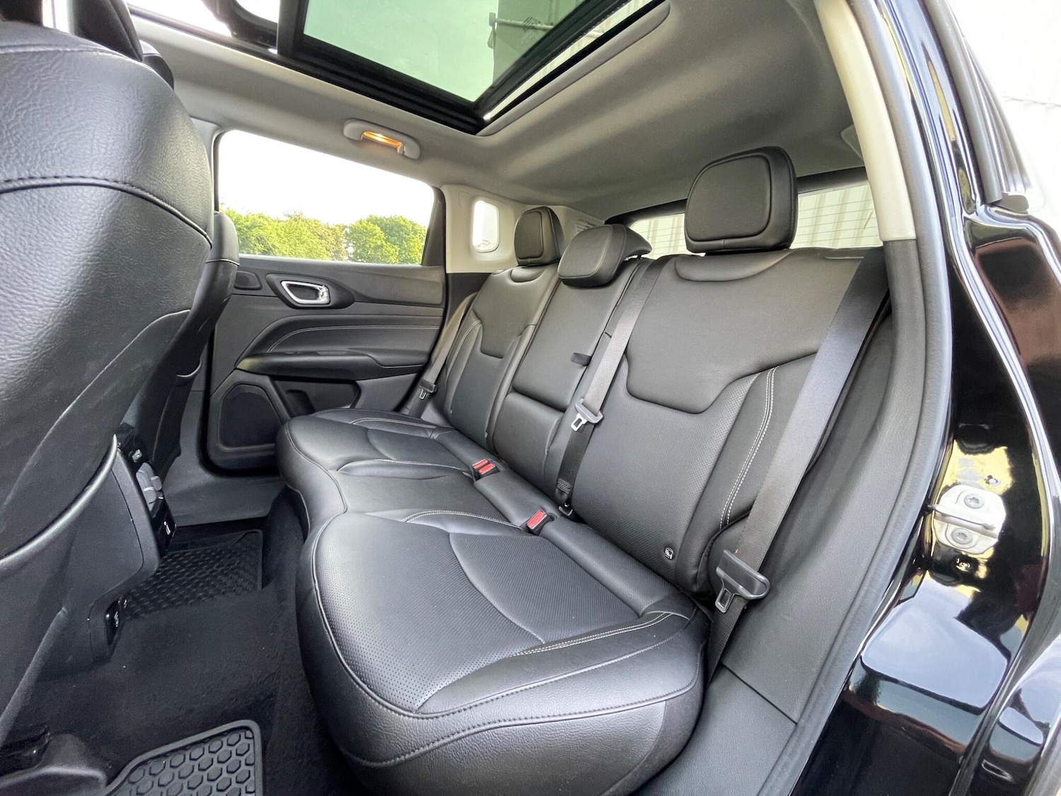 Used Jeep Compass 2023 for sale - 76715615: Photo 30